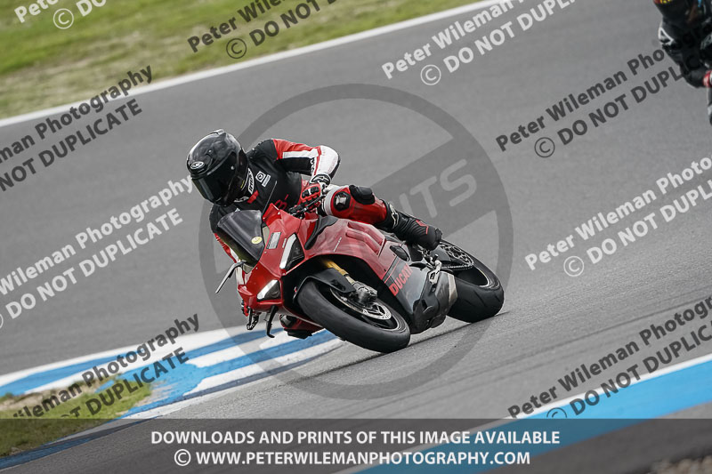 estoril;event digital images;motorbikes;no limits;peter wileman photography;portugal;trackday;trackday digital images